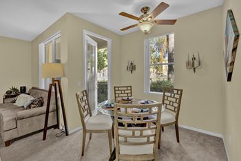 Dining room with ceiling fan